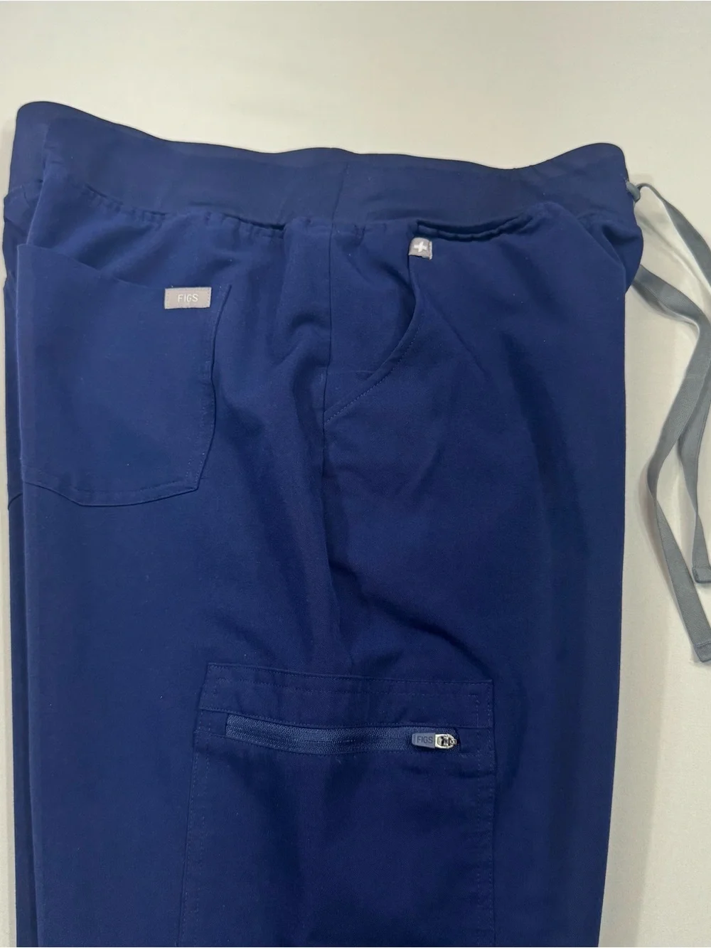 FIGS Scrubs, Zamora Jogger Scrub Pants, Navy Blue, Tapered Ankle Cuffs, Sz. L/P